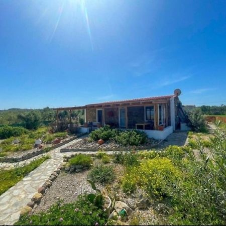 Kenny'S Villa Мастрихари Екстериор снимка