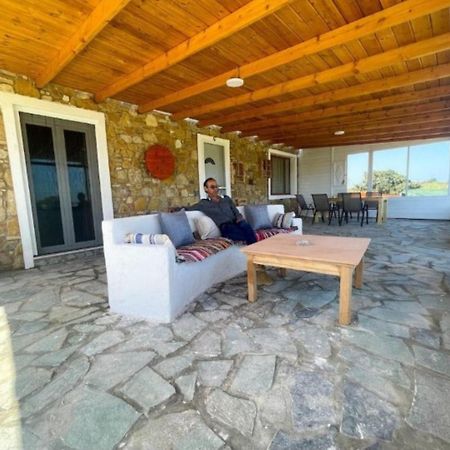 Kenny'S Villa Мастрихари Екстериор снимка