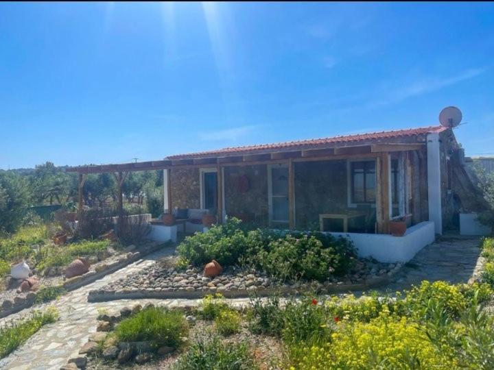 Kenny'S Villa Мастрихари Екстериор снимка