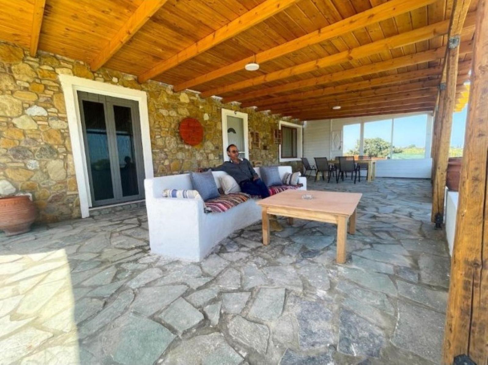 Kenny'S Villa Мастрихари Екстериор снимка